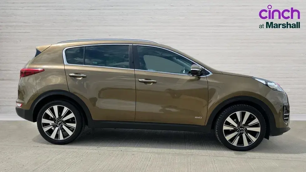 Used Kia Sportage 134 HP (98 kW) 2016 Green SUV