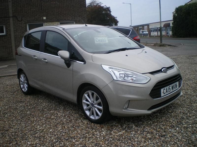 Silver Used 2015 Ford B-MAX Titanium MPV | £4,995 (A bit pricey) - Image 1/4