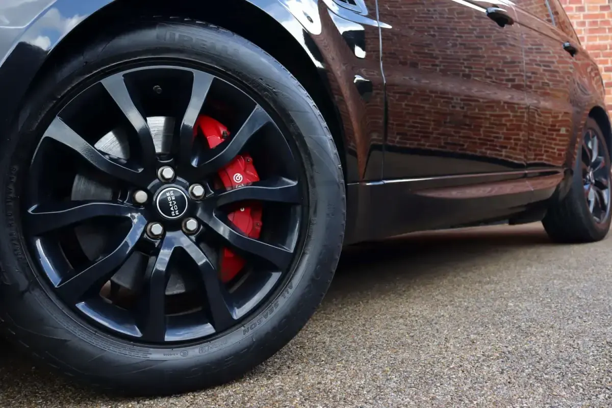 Second-hand Land Rover Range Rover Sport HSE 306 CP (225 kW) 2017 Negru SUV