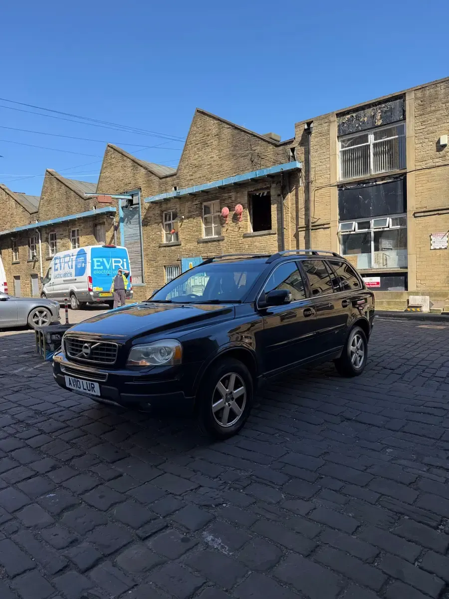 Usado Volvo XC90 2010 Preto SUV