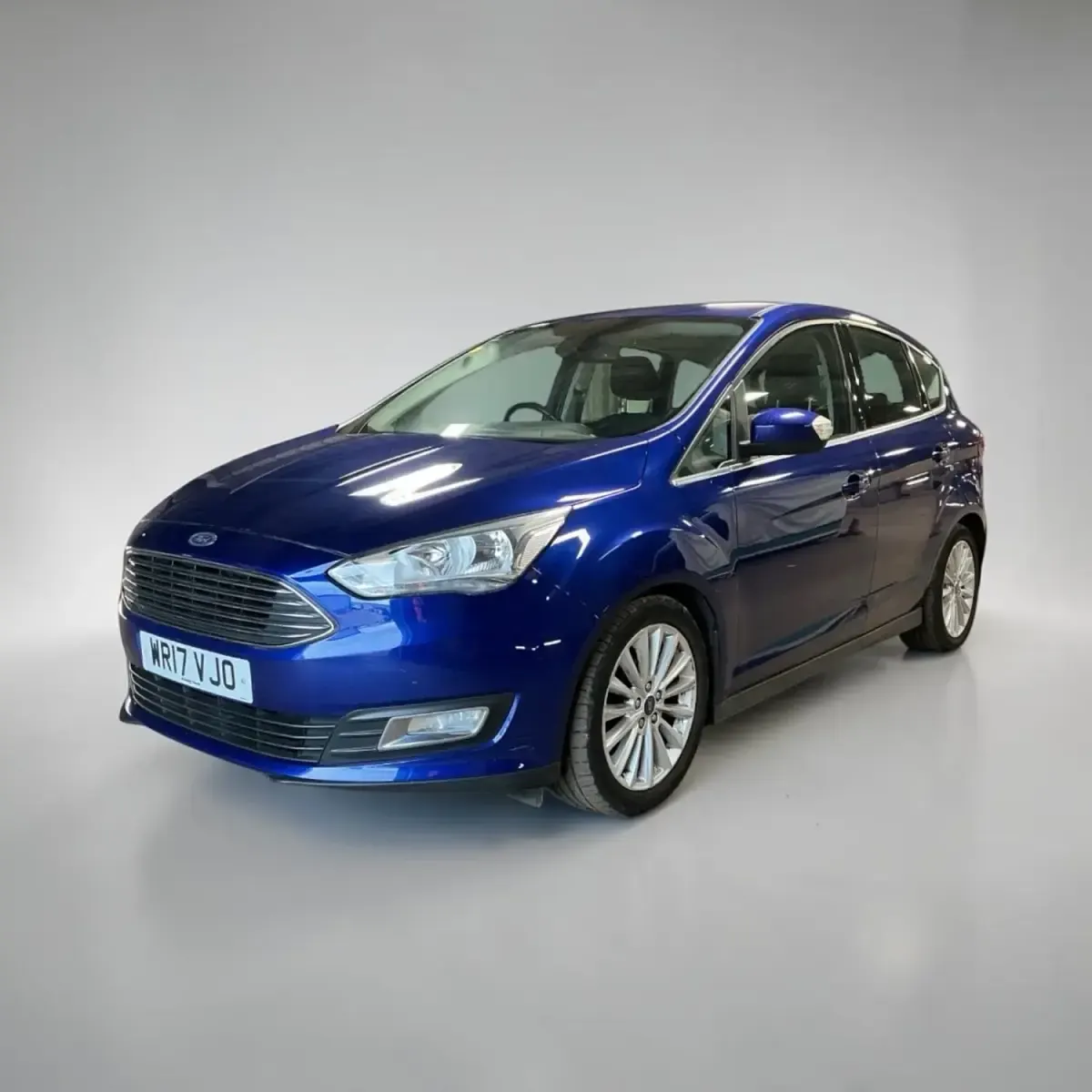 Used Ford C-MAX Titanium 2017 Blue MPV