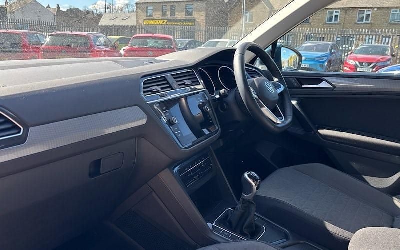 Used VW Tiguan Life 131 HP (96 kW) 2022 SUV