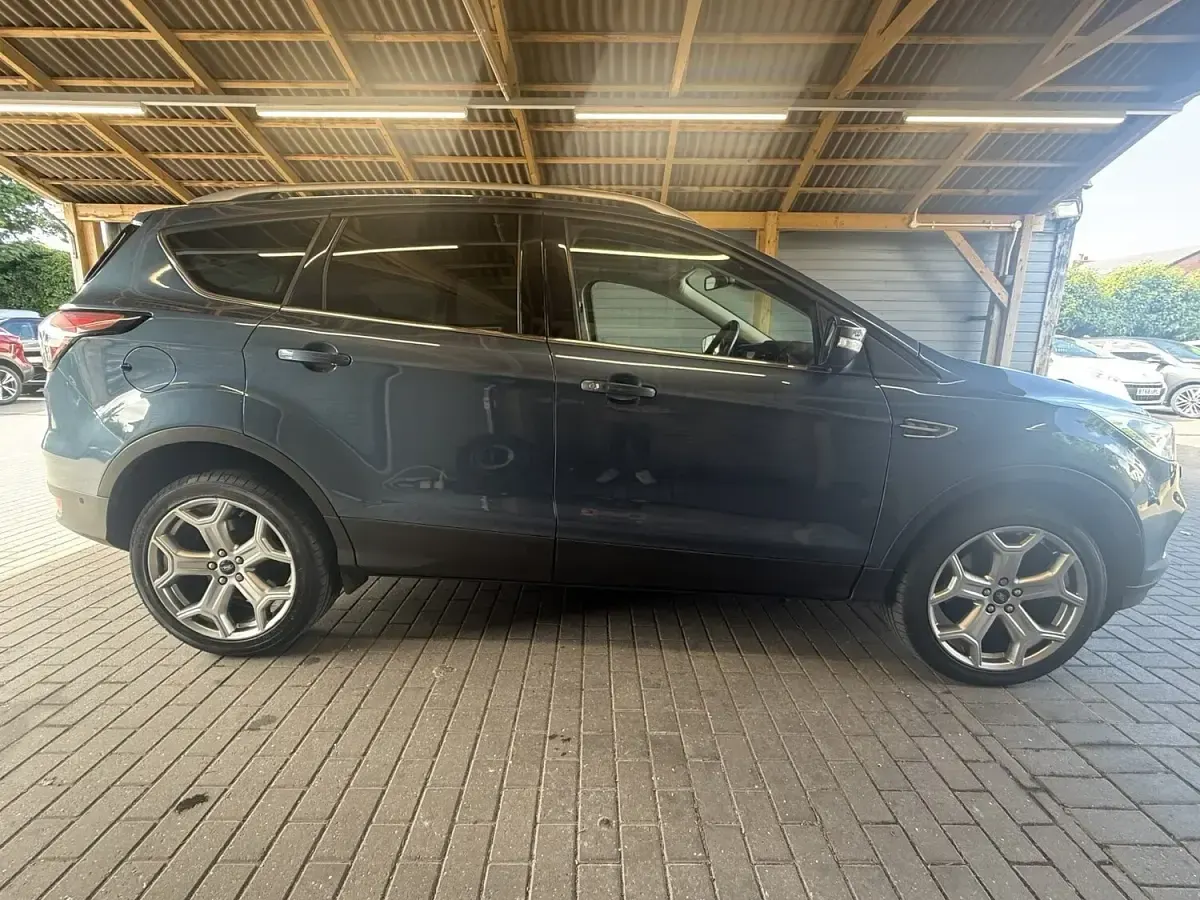 Used Ford Kuga Titanium X 176 HP (129 kW) 2018 Blue SUV