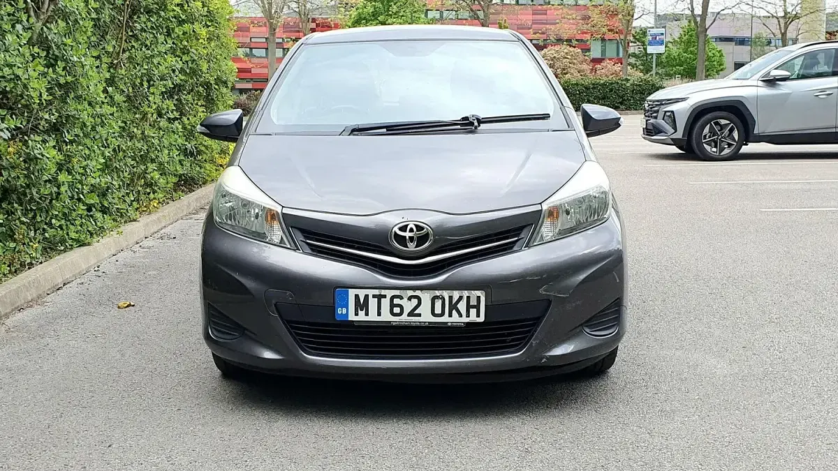 Used Toyota Yaris 2012 Grey Hatchback