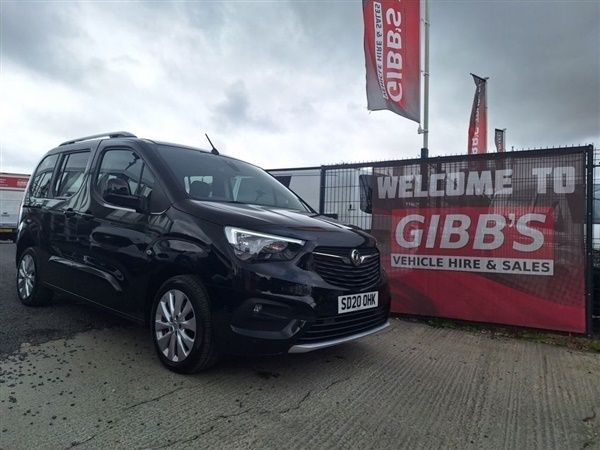 Black Used 2020 Vauxhall Combo Elite MPV | £15,995 (Expensive) - Image 1/1