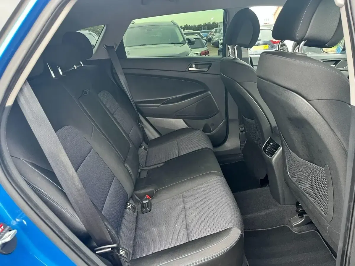 Used Hyundai Tucson SE 177 HP (130 kW) 2018 Blue SUV