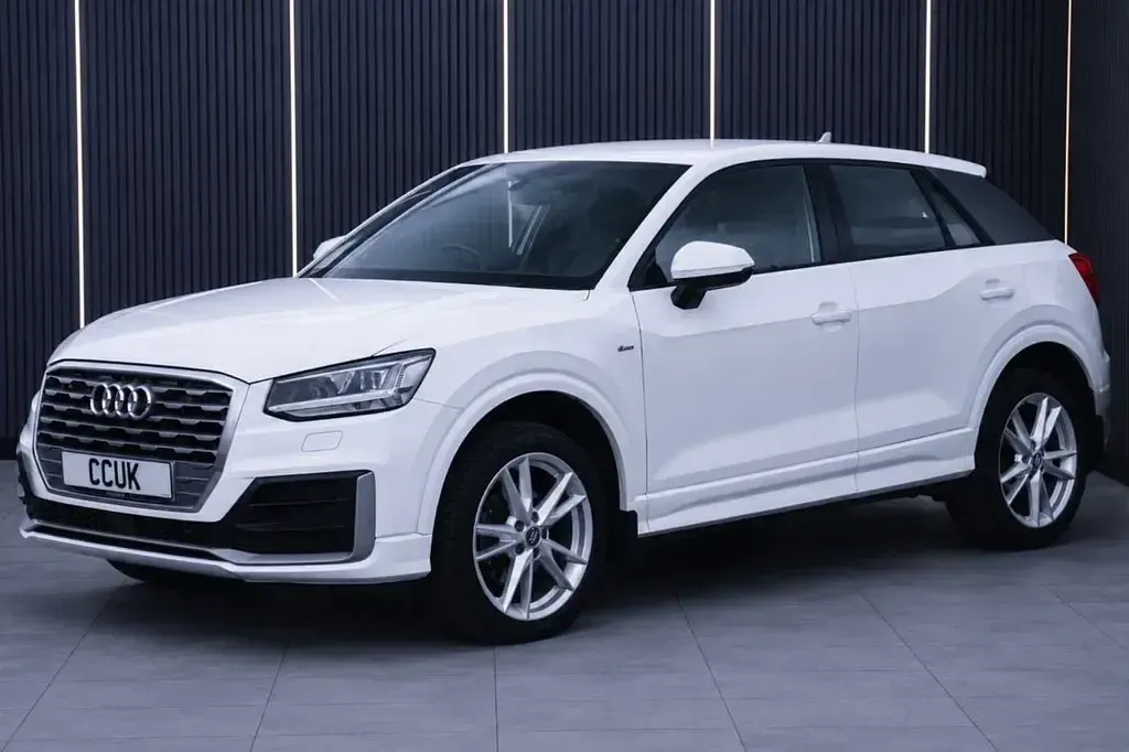 Used Audi Q2 S-Line 150 HP (110 kW) 2018 White SUV