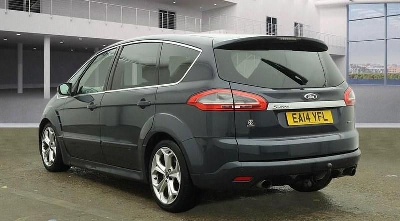 Used Ford S-MAX Titanium X 200 HP (147 kW) 2014 Grey MPV