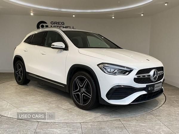 Used Mercedes GLA200 Executive 150 HP (110 kW) 2023 White SUV