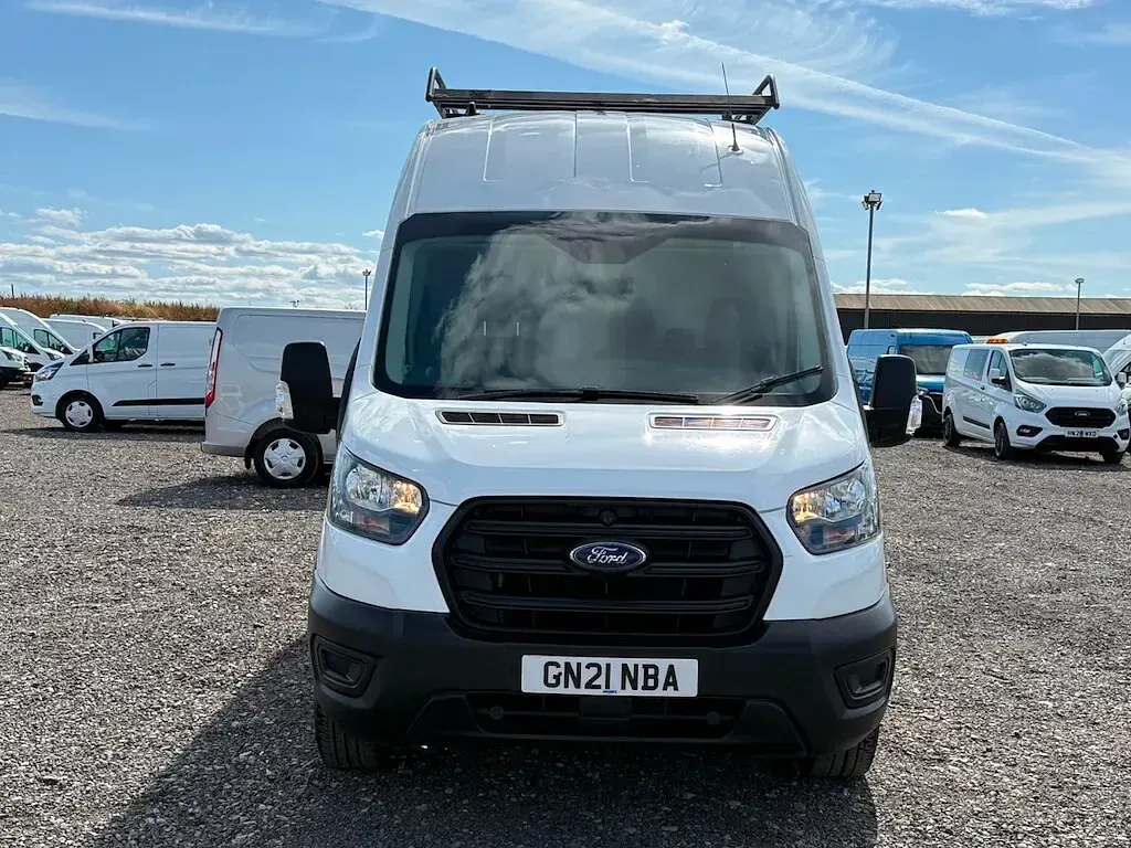 Used Ford Transit 130 HP (95 kW) 2021 White Van