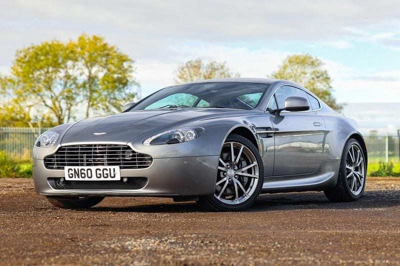 Silver Used 2010 Aston Martin Vantage Coupe | £28,000 (Super price) - Image 1/1