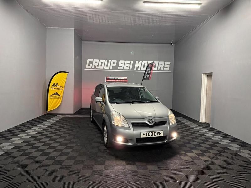 Used Toyota Corolla Verso SR 2008 Silver MPV