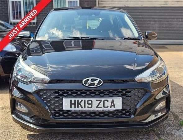 Black Used 2019 Hyundai i20 SE Hatchback | £8,495 (Fair price) - Image 1/1