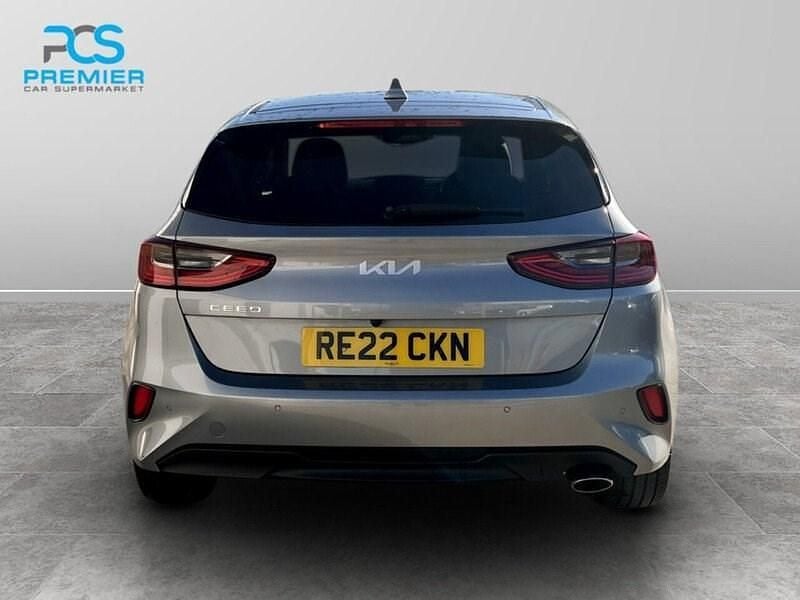 Used Kia Ceed 158 HP (116 kW) 2022 Silver Hatchback