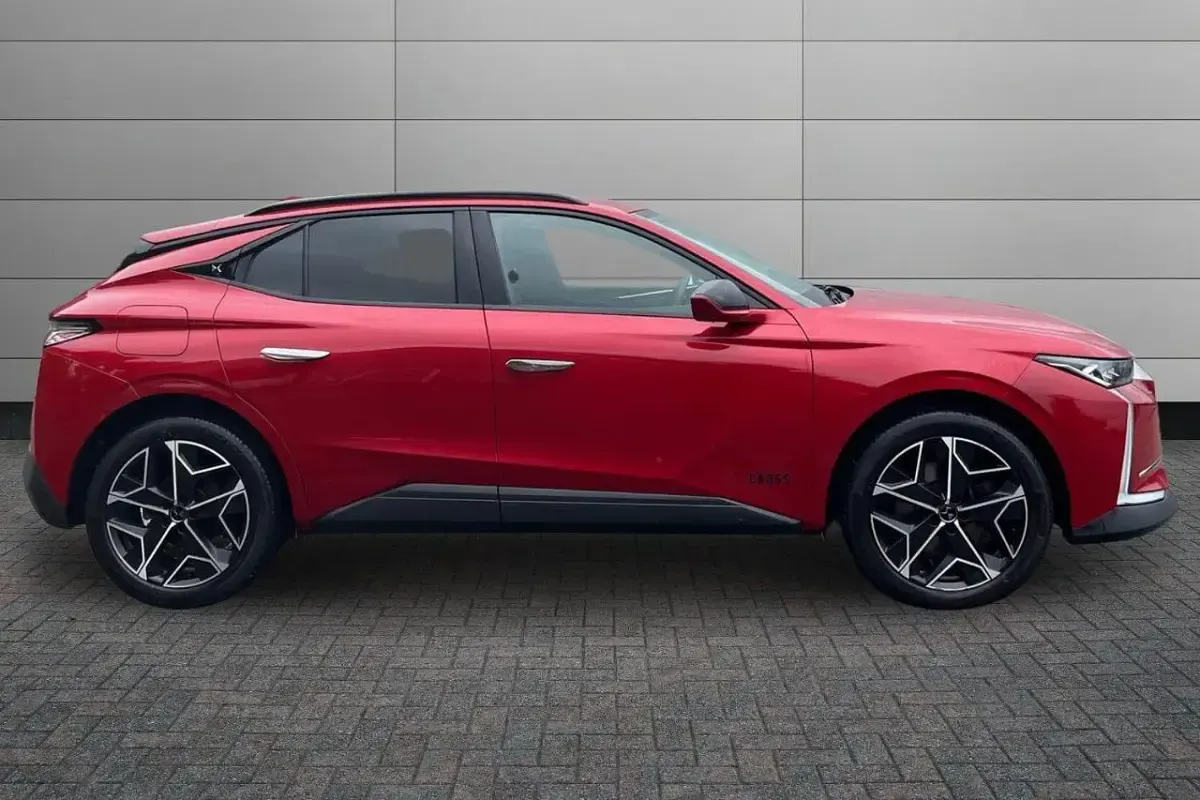 Used DS Automobiles DS4 Crossback Rivoli 181 HP (133 kW) 2023 Red SUV