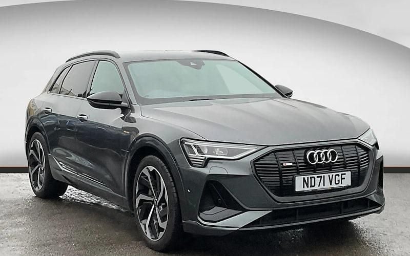 Used Audi e-tron Black Edition 300 kW (408 HP) 2022 Grey SUV