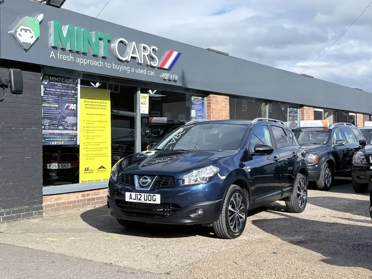 Used Nissan Qashqai N-TEC 131 HP (96 kW) 2012 Blue SUV