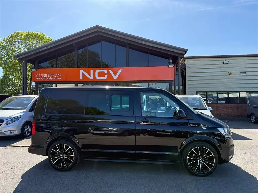 Usado VW Transporter Highline 2024 Preto Van