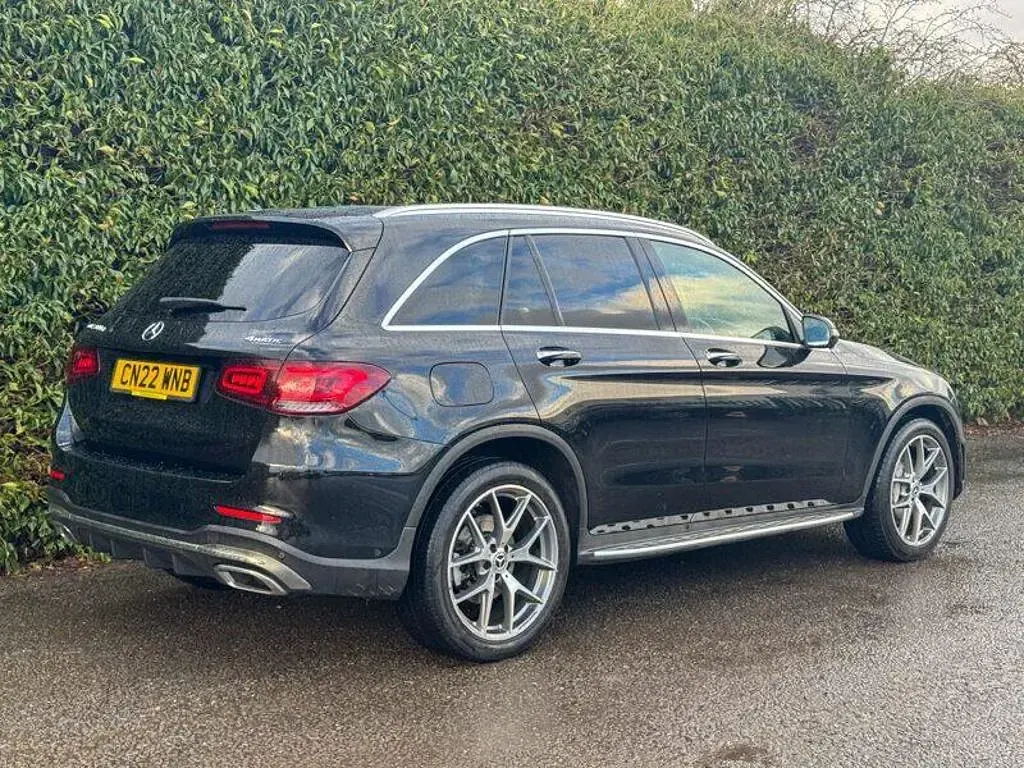 Used Mercedes GLC300 AMG line 245 HP (180 kW) 2022 Black SUV