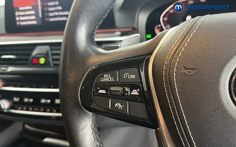 Used BMW 520 190 HP (139 kW) 2020 Silver Sedan