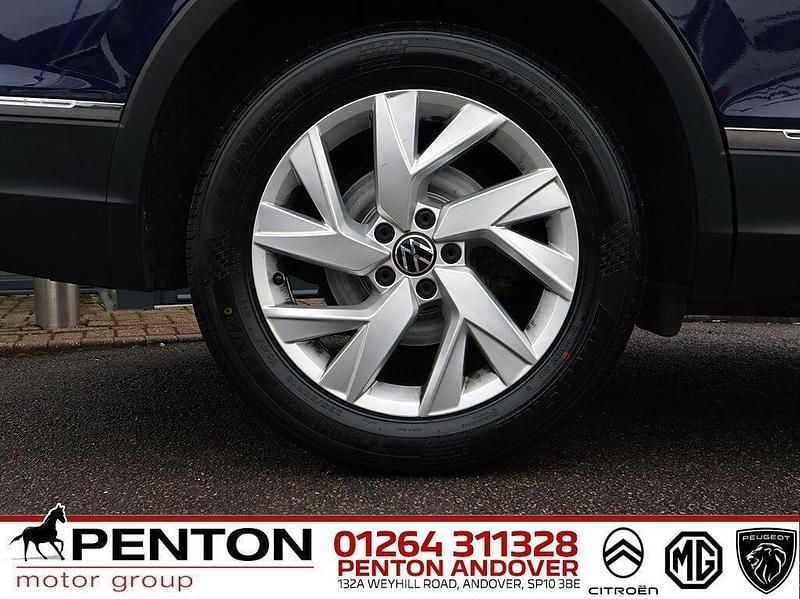 Used VW Tiguan Allspace S 150 HP (110 kW) 2022 Blue SUV