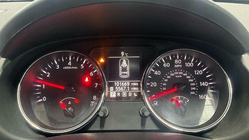 Used Nissan Qashqai 360º 360 HP (264 kW) 2013 Beige SUV