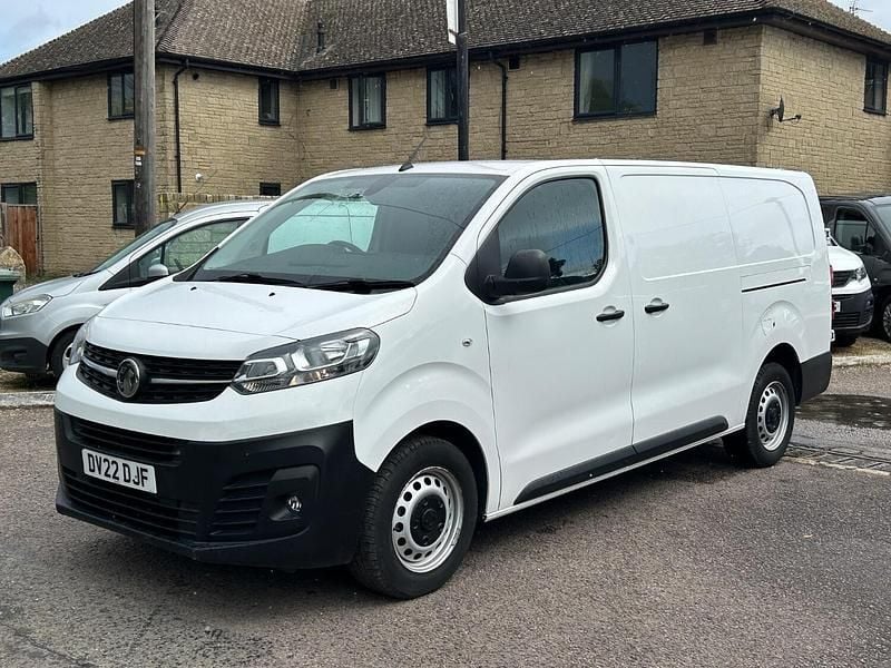 White Used 2022 Vauxhall Vivaro Van | £12,975 (Super price) - Image 1/4