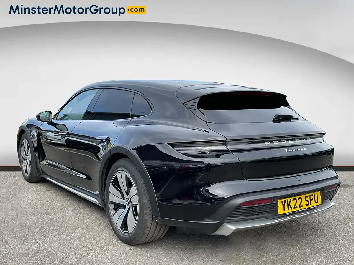Used Porsche Taycan 4S Cross Turismo Cross Turismo 92 kW (126 HP) 2022 Black Estate