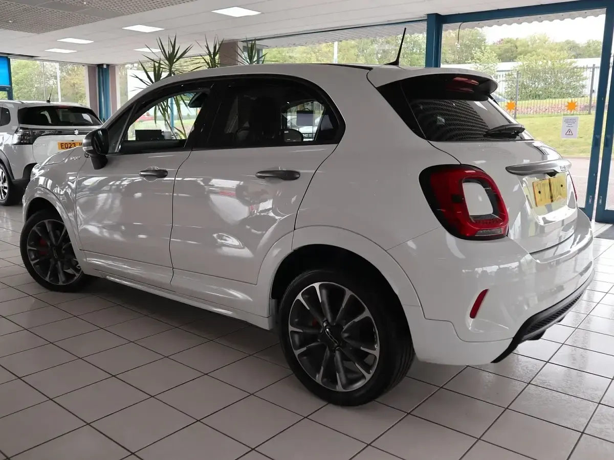 Used Fiat 500X Sport 130 HP (95 kW) 2022 Ice white pastel SUV
