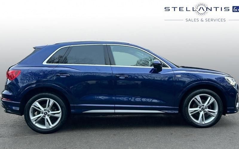 Used Audi Q3 S-Line 150 HP (110 kW) 2023 SUV