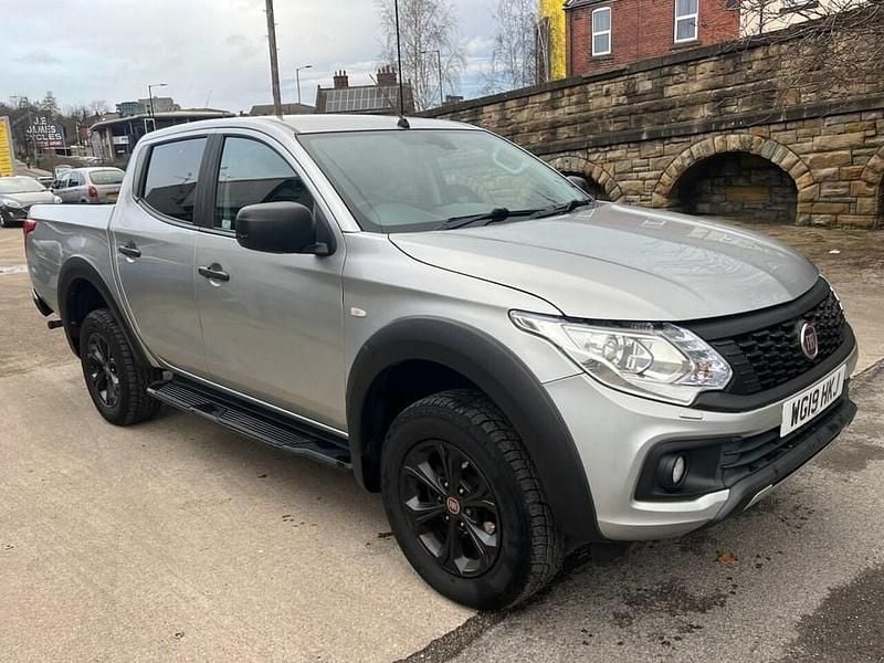 Used Fiat Fullback Cross 180 HP (132 kW) 2019 Grey Pickup