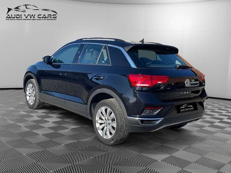 Used VW T-Roc SE 115 HP (84 kW) 2018 Black SUV