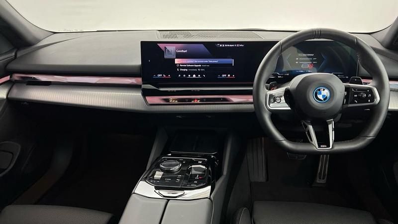Used BMW 530e M Sport 295 HP (216 kW) 2025 Grey Estate