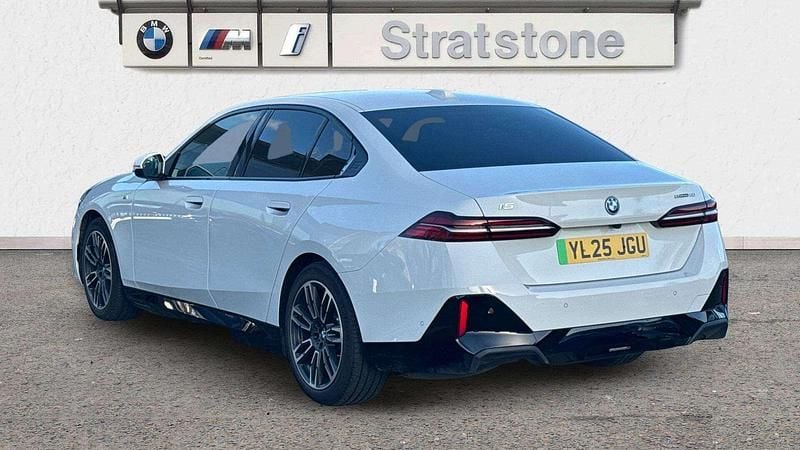 Used BMW i5 M Sport 246 kW (335 HP) 2025 White Sedan