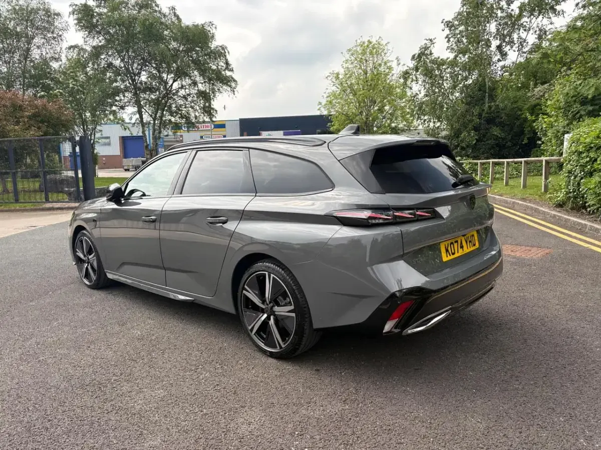 Used Peugeot 308 SW GT 134 HP (98 kW) 2025 Grey Estate