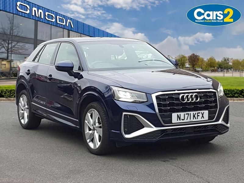 Used Audi Q2 S-Line 190 HP (139 kW) 2021 Blue SUV