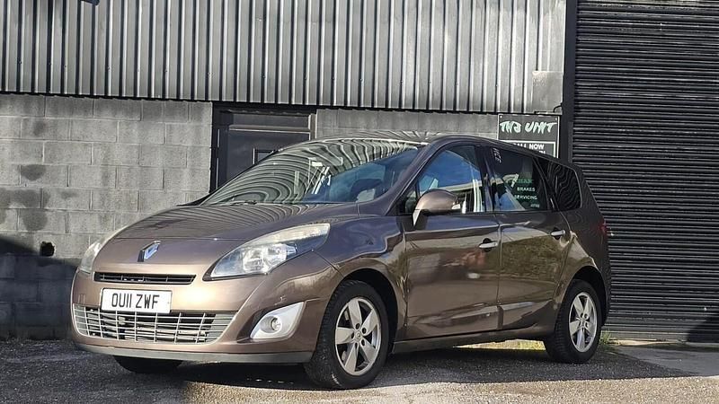 Used Renault Grand Scénic III Dynamique 110 HP (80 kW) 2011 Bronze MPV