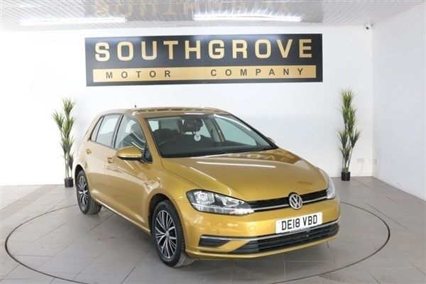 Yellow Used 2018 VW Golf VII SE Hatchback | £11,989 (Good price) - Image 1/1