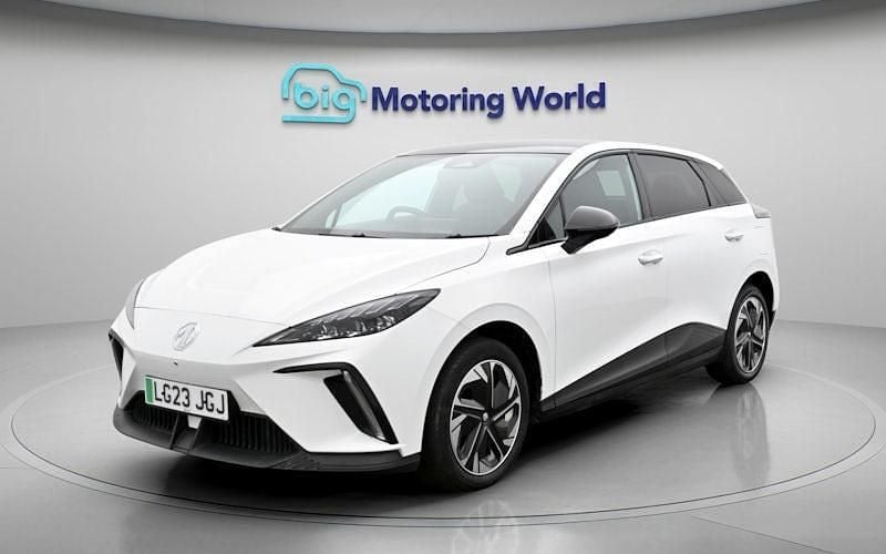 Used MG MG4 EV Trophy 150 kW (204 HP) 2025 Hatchback