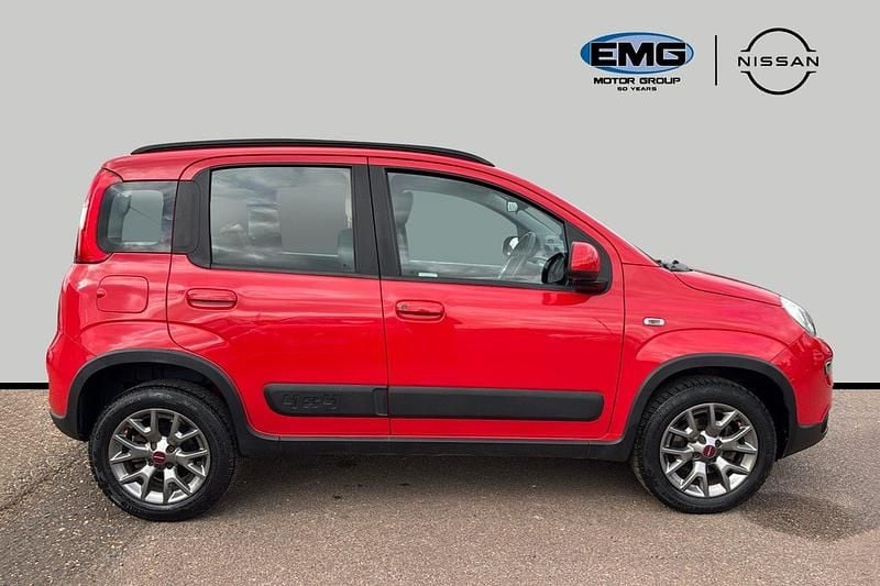 Used Fiat Panda 4x4 S 90 HP (66 kW) 2020 Red Hatchback