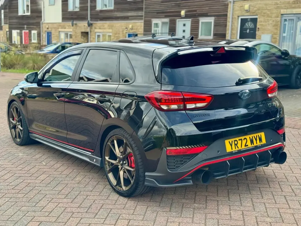 Used Hyundai i30 350 HP (257 kW) 2022 Black Hatchback