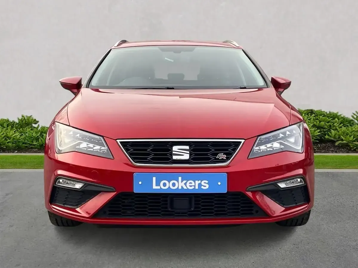 Used Seat Leon ST FR 150 HP (110 kW) 2018 Red Estate