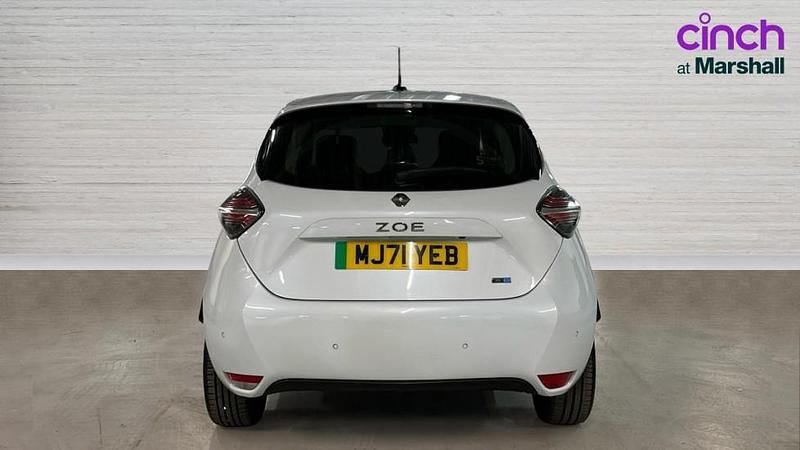 Used Renault Zoe GT-Line 100 kW (136 HP) 2021 White Hatchback