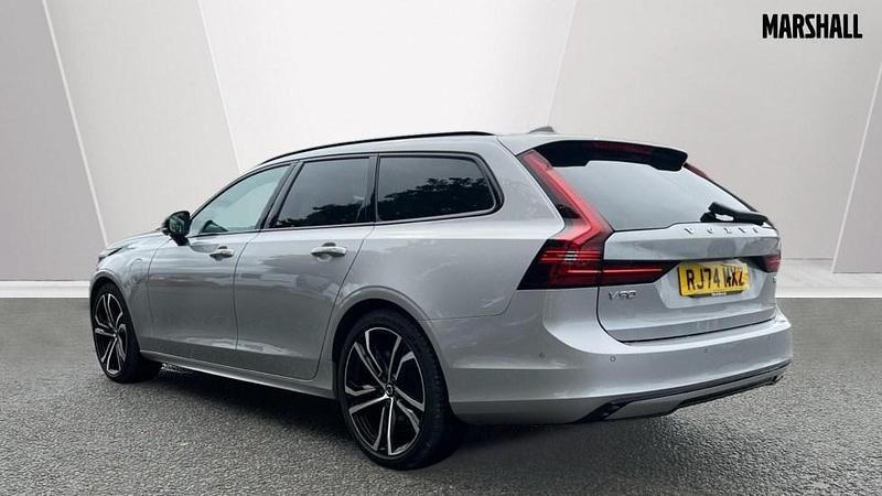 Used Volvo V90 Ultra 455 HP (334 kW) 2024 Silver Estate