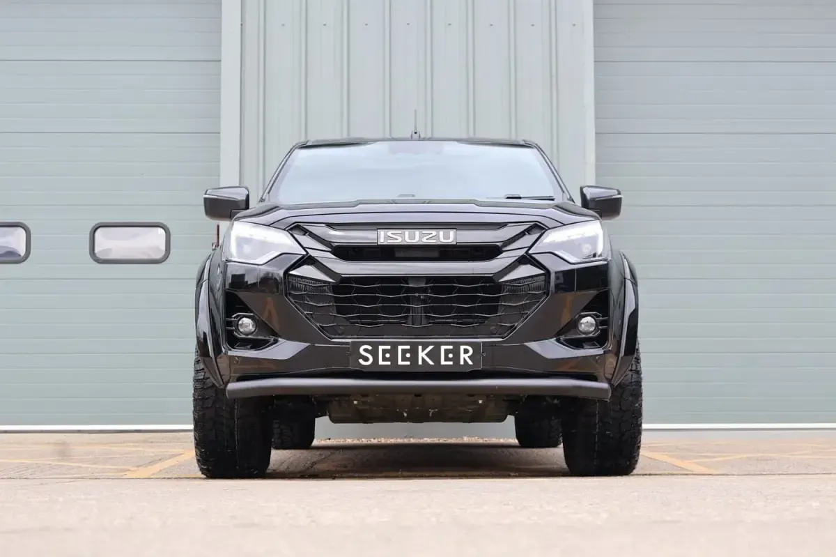 New Isuzu D-Max 2026 Black Pickup