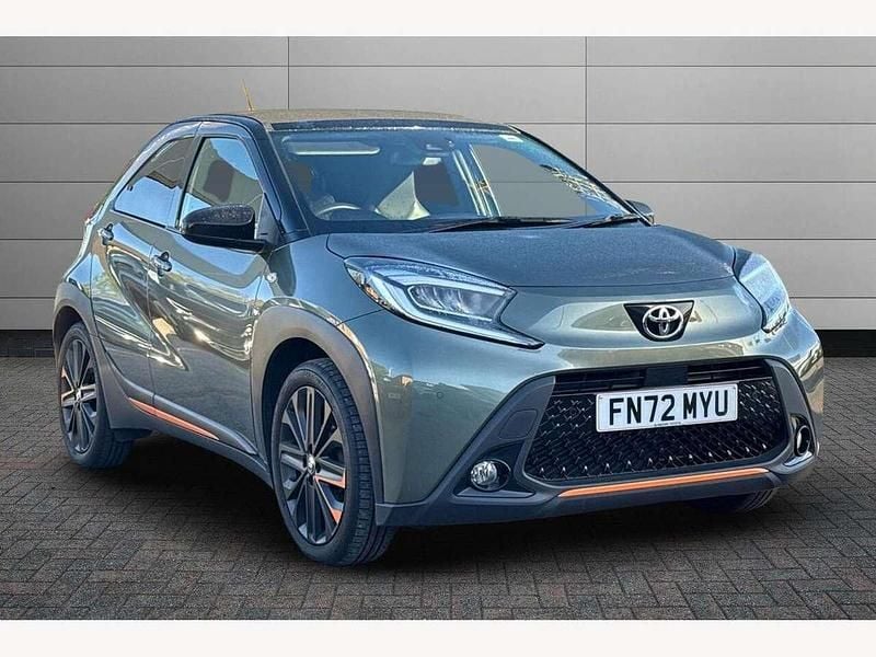 Green Used 2022 Toyota Aygo Edition Hatchback | £14,995 (Expensive) - Image 1/3