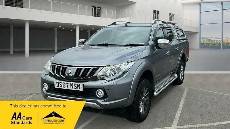 Grey Used 2017 Mitsubishi L200 Warrior Pickup | £17,000 (Expensive) - Image 1/1