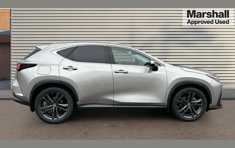 Used Lexus NX450h+ 301 HP (221 kW) 2022 Silver SUV