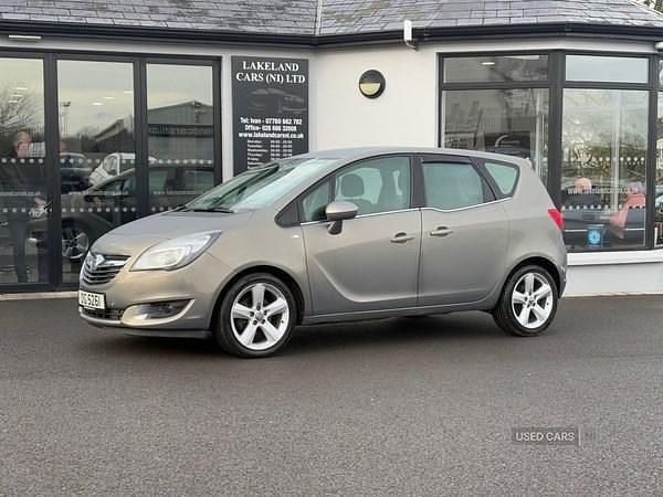 Used Vauxhall Meriva 99 HP (72 kW) 2015 Brown MPV