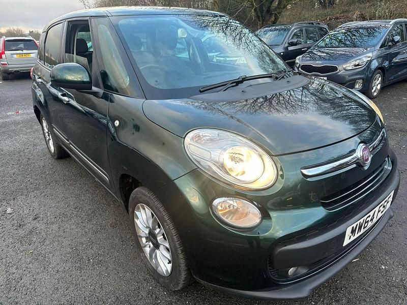 Used Fiat 500L Lounge 85 HP (62 kW) 2014 Green MPV